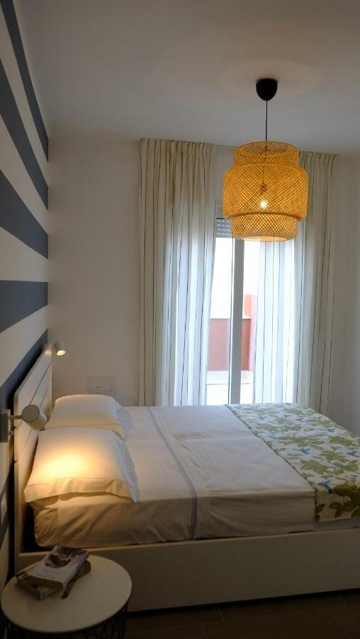 Hotel Quarantacinque Ospitalita Cagliari Esterno foto