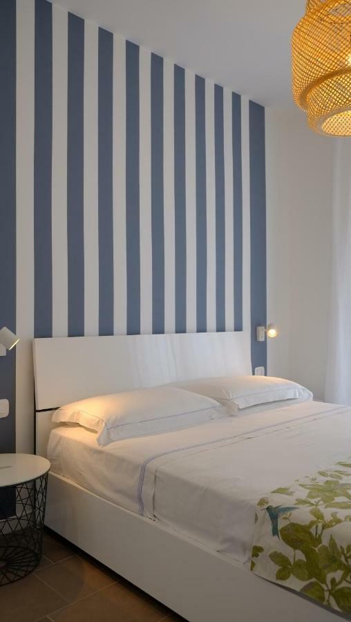 Hotel Quarantacinque Ospitalita Cagliari Esterno foto