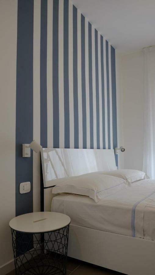 Hotel Quarantacinque Ospitalita Cagliari Esterno foto