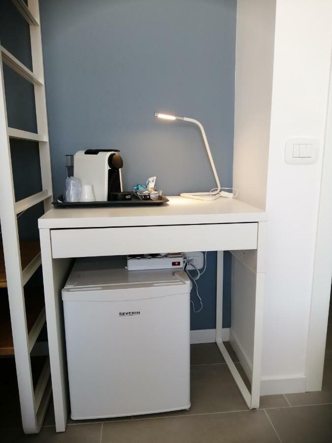Hotel Quarantacinque Ospitalita Cagliari Esterno foto
